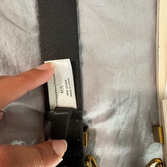 Elegant Women's Belt Collection - Black, Tan, White - Picture 6 of 7